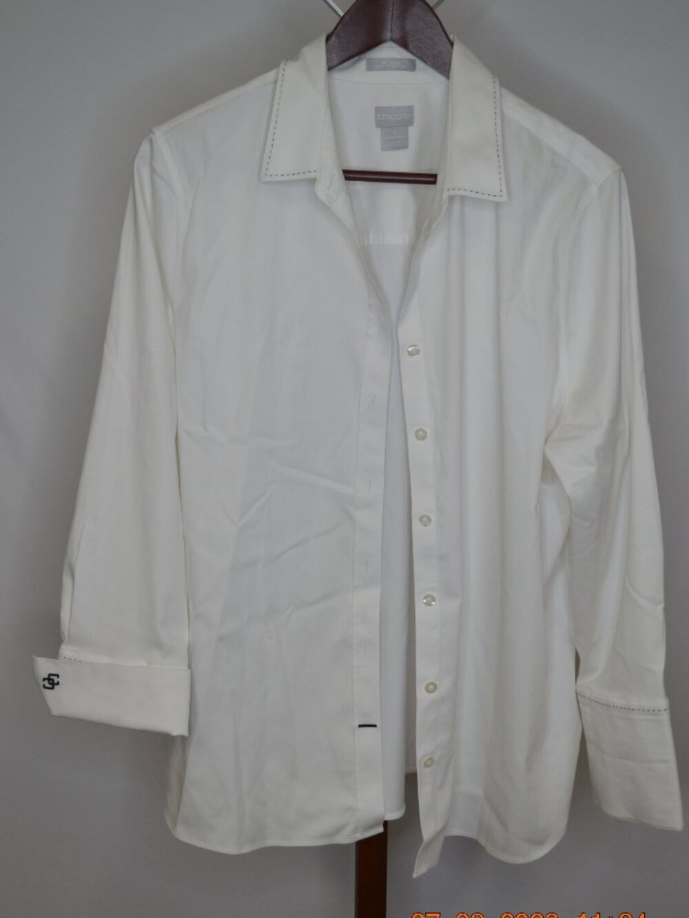 Chico's Women's Size 3 (US XL) White Long Sleeve Stretch Button Down